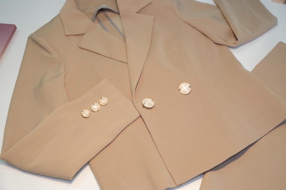 Áo Vest Hàng 2 Khuy, Tay Dài